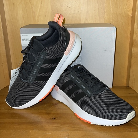Adidas Racer TR21 Women’s Running Shoes NIB - Picture 2 of 5